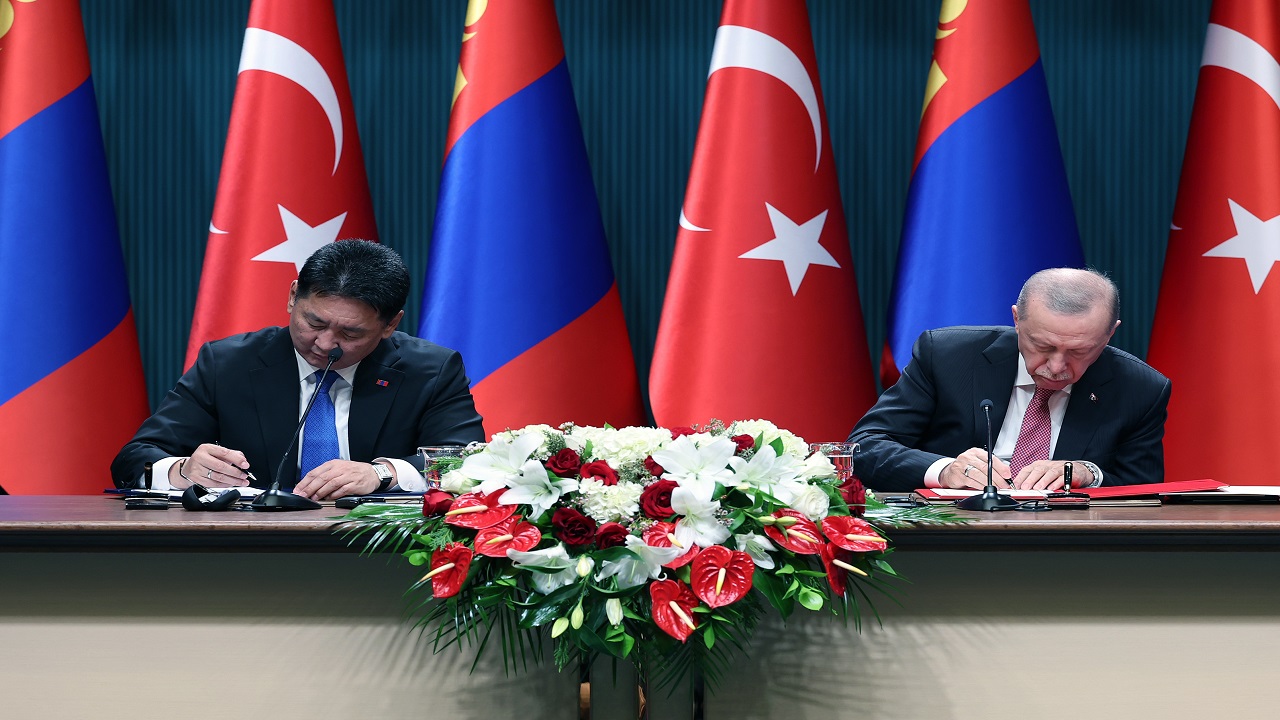 turkiye-ile-mogolistan-arasinda-stratejik-ortaklik-tesisine-iliskin-bildiri-ve-1