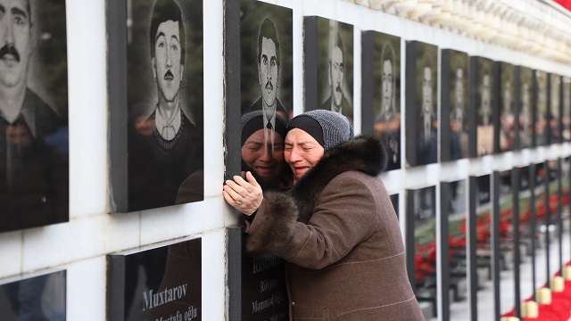 azerbaycanda-kanli-ocak-kurbanlari-aniliyor