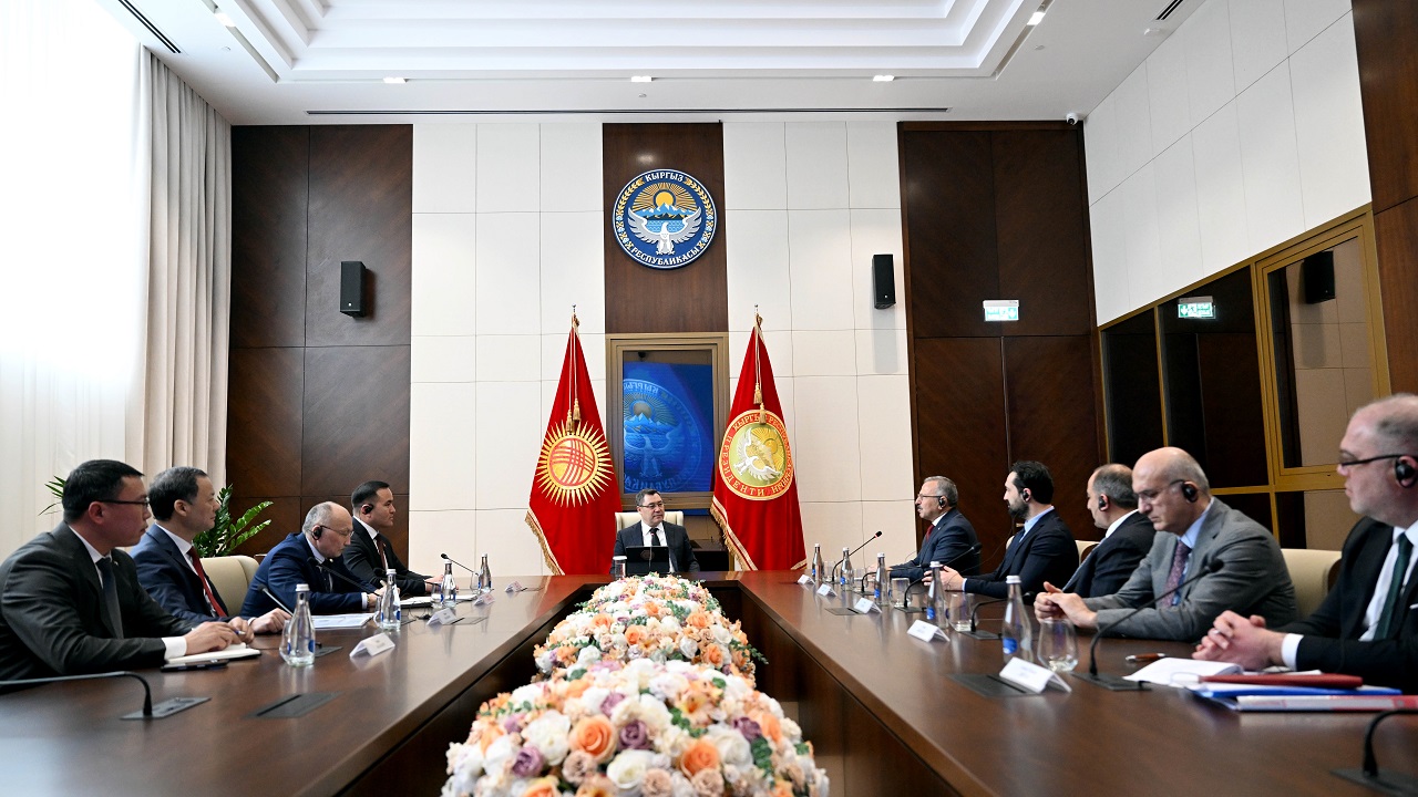 kirgizistan-cumhurbaskani-caparov-turkiye-kirgizistan-parlamentolararasi-dostlu