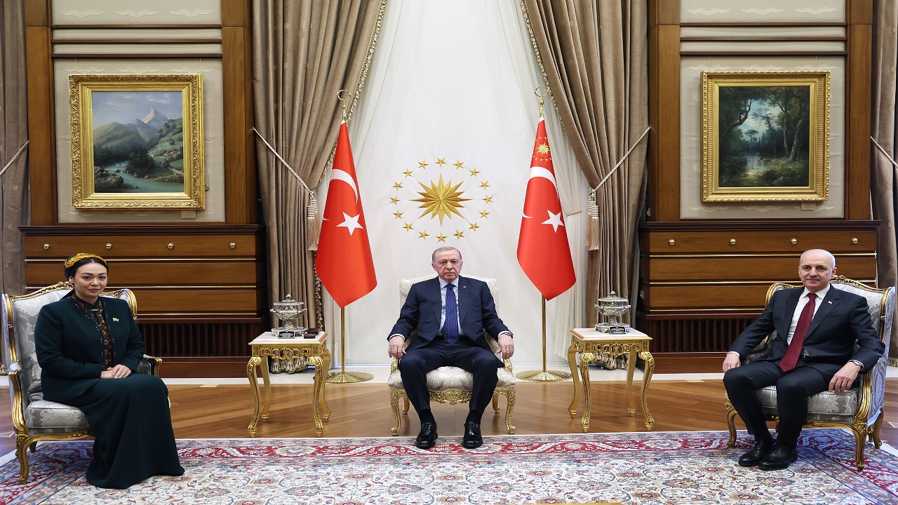 cumhurbaskani-erdogan-turkmenistan-meclis-baskani-gulmanovayi-kabul-etti