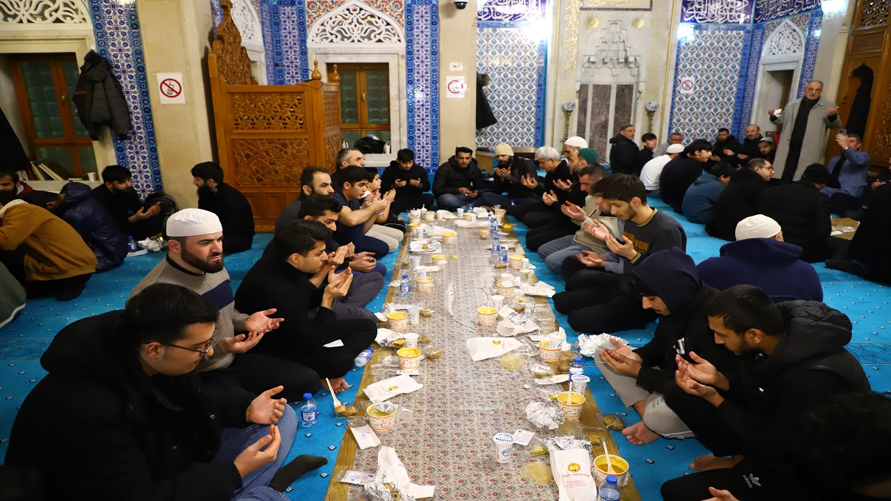 tika-bakude-iftar-programi-duzenledi