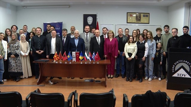 balkanlarda-gelecegin-liderlerini-yetistiriyoruz-projesinin-sertifika-programi