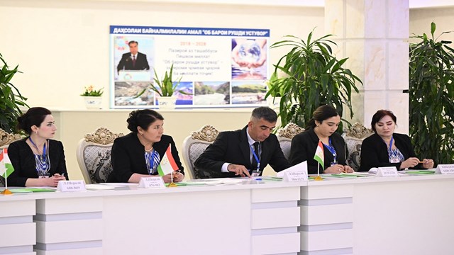 tacikistandaki-genel-secimi-halk-demokratik-partisi-kazandi