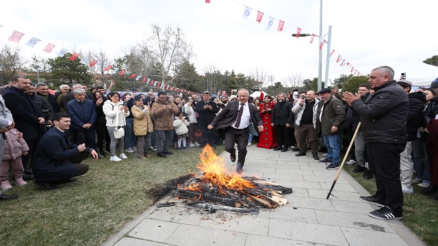 gazi-universitesinde-nevruz-bayrami-etkinligi-duzenlendi
