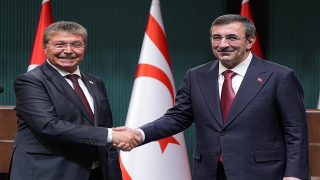 turkiye-ile-kktc-arasinda-iktisadi-ve-mali-is-birligi-anlasmasi
