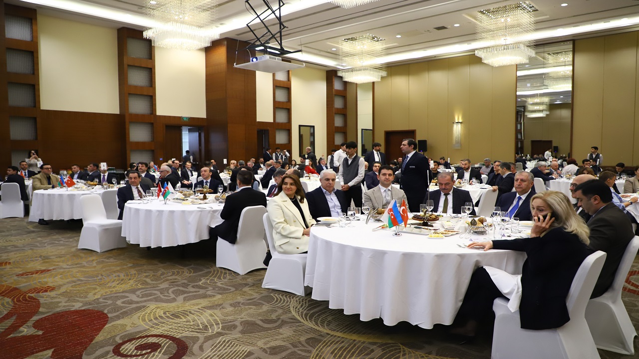 turkiye-azerbaycan-is-adamlari-ve-sanayiciler-birligi-bakude-iftar-programi-du