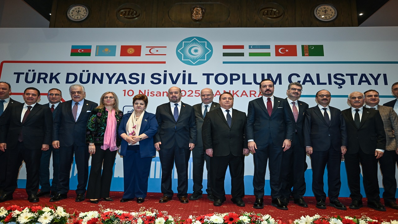 ankarada-turk-dunyasi-sivil-toplum-calistayi-duzenlendi