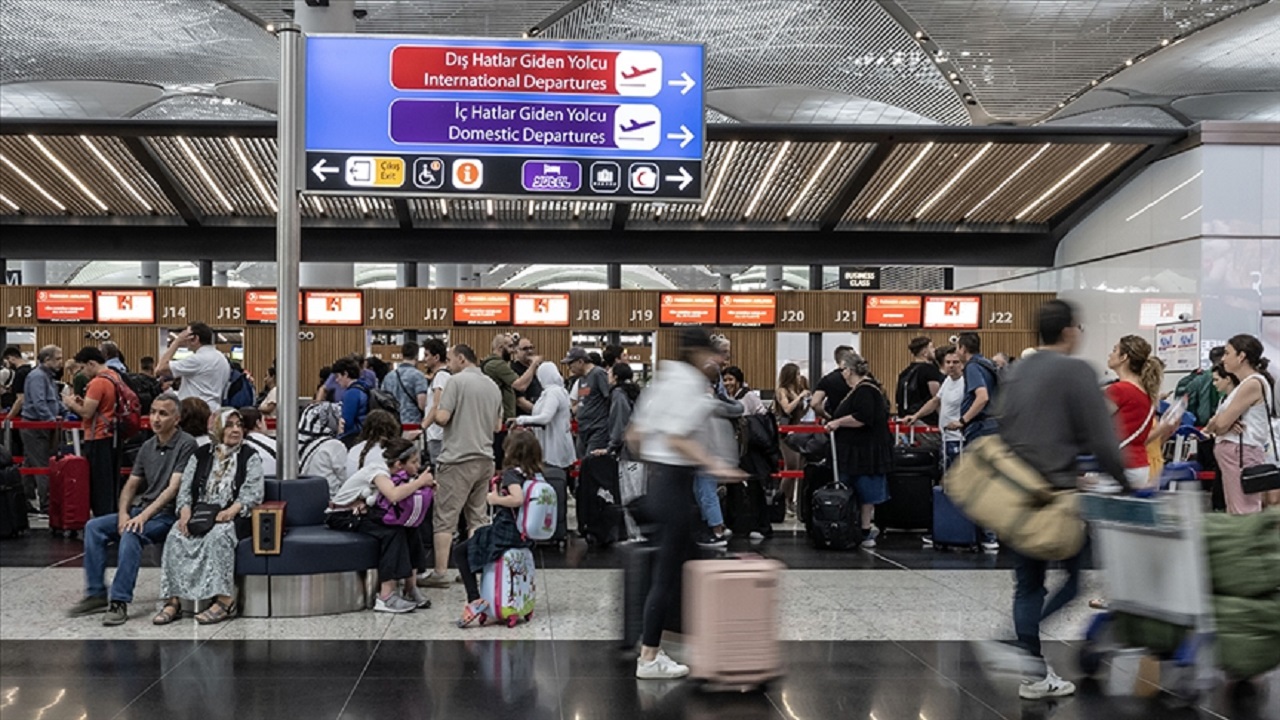 istanbul-havalimanlarinin-yolcu-sayisi-ilk-ceyrekte-30-milyona-yaklasti