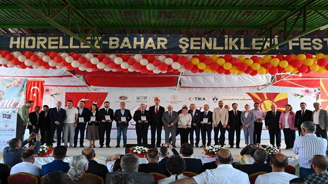 tika-nin-destekleriyle-kuzey-makedonya-da-32-uluslararasi-hidirellez-bahar-sen