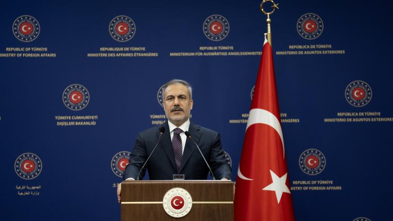 bakan-fidan-yarin-sirbistana-resmi-ziyarette-bulunacak