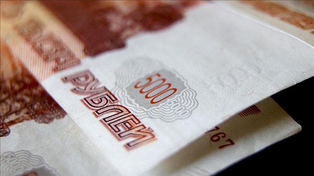 rusyanin-dis-ticaretinde-ruble-temel-para-birimi-haline-geldi