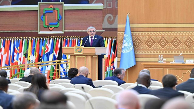 kasimaliyev-avaza-eylem-programi-gecmisin-hatalarini-duzeltmek-icin-bir-firsat