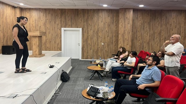 igdir-da-tek-millet-iki-devlet-azerbaycan-turkiye-genclik-tiyatrosu-kuruldu