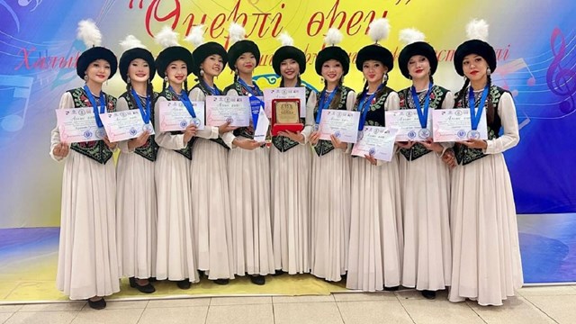 aktau-turk-dunyasinin-genc-yeteneklerine-ev-sahipligi-yapti