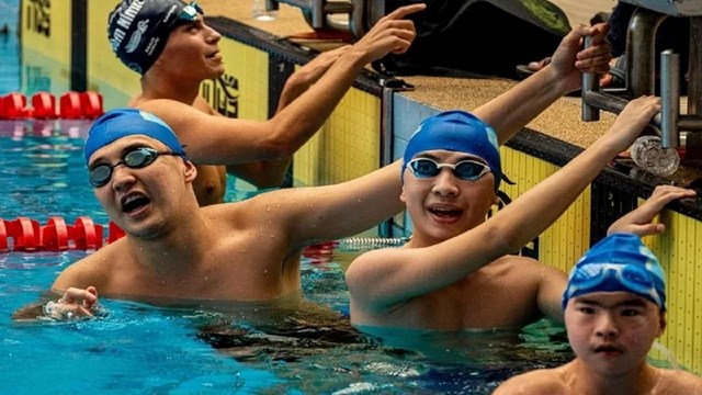 kazakistanli-paralimpik-yuzuculer-bangkoktan-madalya-ile-donuyor