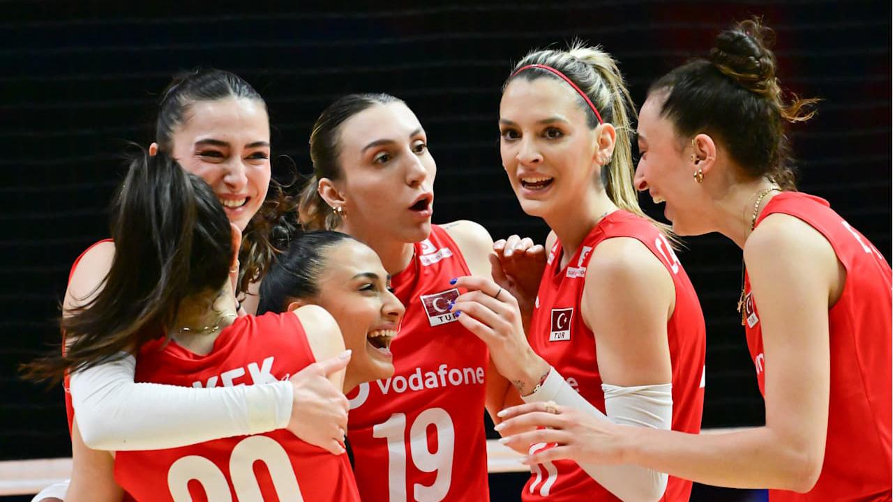 filenin-sultanlari-ilk-kez-dunya-sampiyonasinda-finale-yukseldi