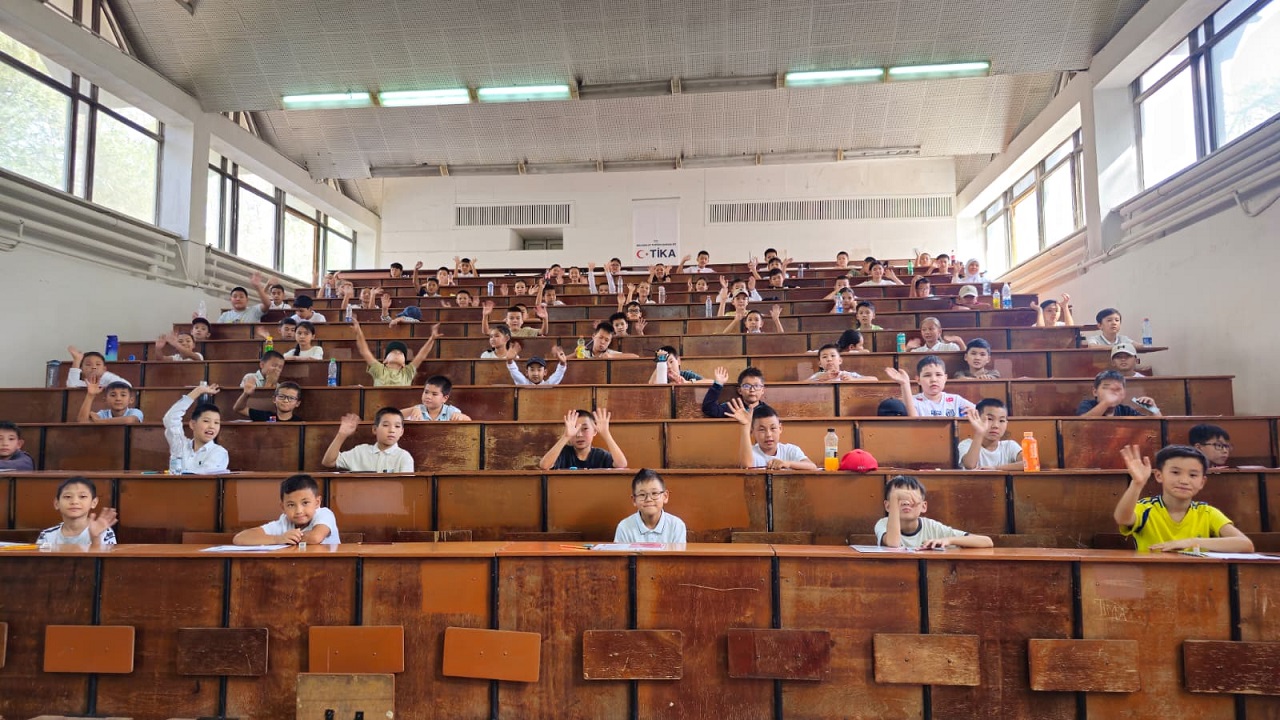 kirgizistanda-deneyap-secme-sinavlari-yapildi