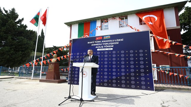 azerbaycanda-baku-turk-anadolu-lisesinin-yeni-yerleskesi-torenle-acildi