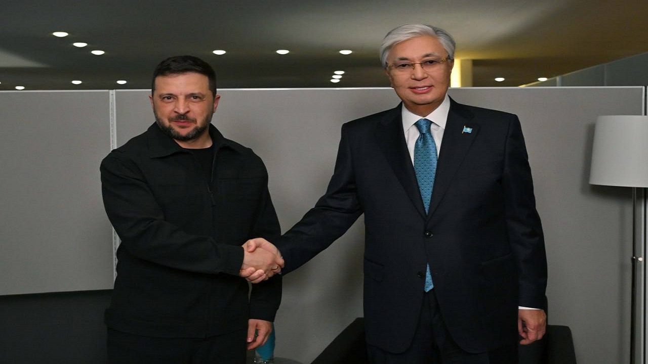 tokayev-ve-zelenski-bm-genel-kurulu-kapsaminda-new-yorkta-gorustu