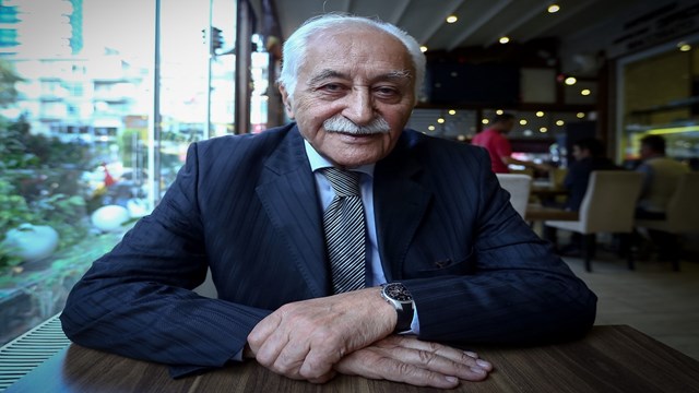 unlu-sair-ve-yazar-yavuz-bulent-bakiler-hayatini-kaybetti