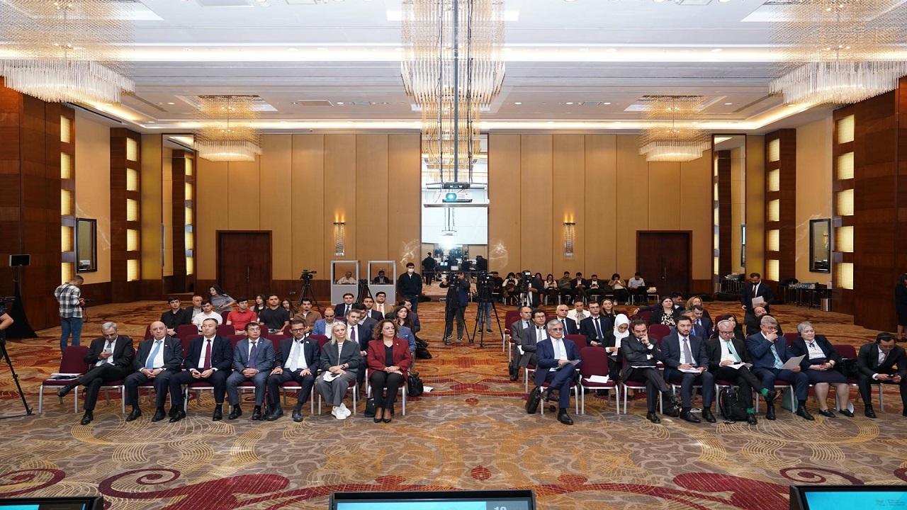 tdtnin-artan-jeopolitik-onemi-bakudeki-konferansta-tartisildi