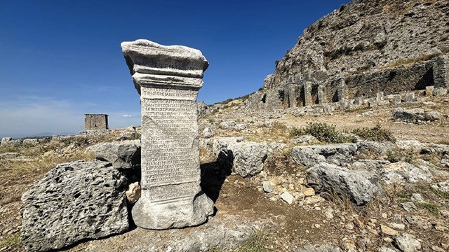 romali-kadin-hayirsever-menodoranin-mezari-tespit-edildi