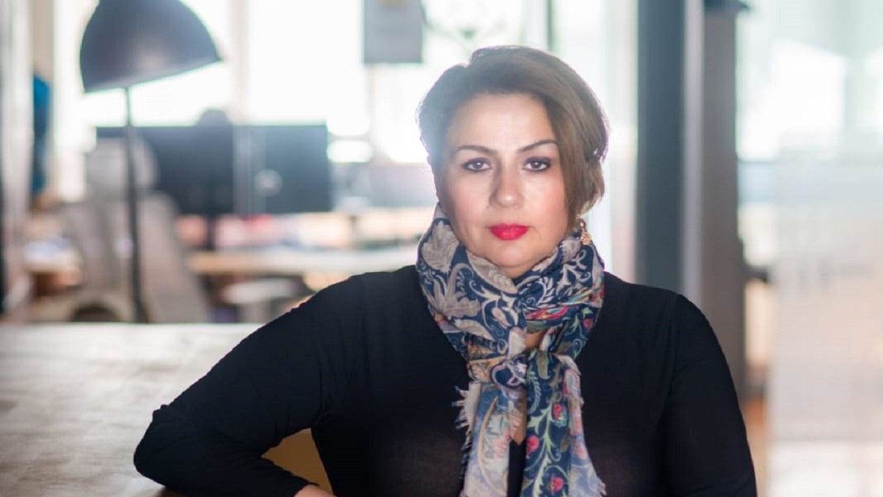 azerbaycanli-yazar-aynur-imranin-yeni-kitabi-guney-azerbaycan-milli-fikir-bab