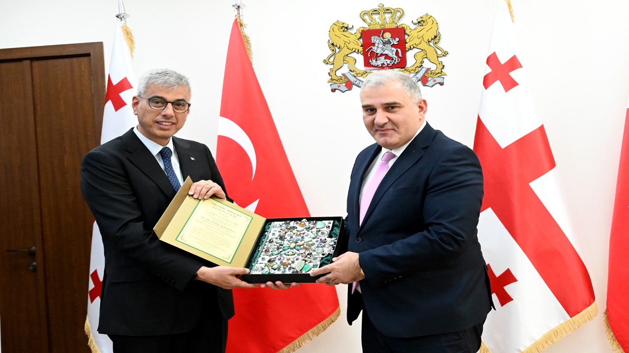 turkiye-ile-gurcistan-saglik-alaninda-mutabakat-zapti-imzaladi