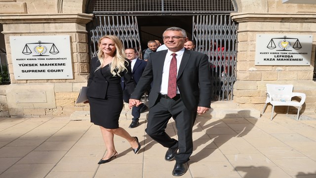 kktcnin-6-cumhurbaskani-secilen-tufan-erhurman-mazbatasini-aldi