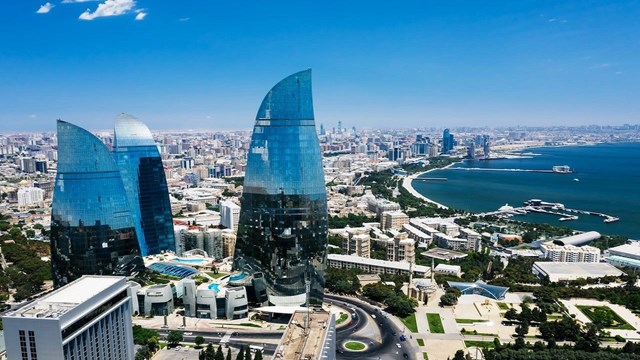 bakude-socgov-2025-insanlar-icin-yapay-zeka-ve-donusum-konferansi-duzenleniyor