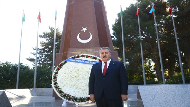 bbp-genel-baskani-destici-azerbaycan-ziyaretinde-bir-millet-iki-devlet-vurgus