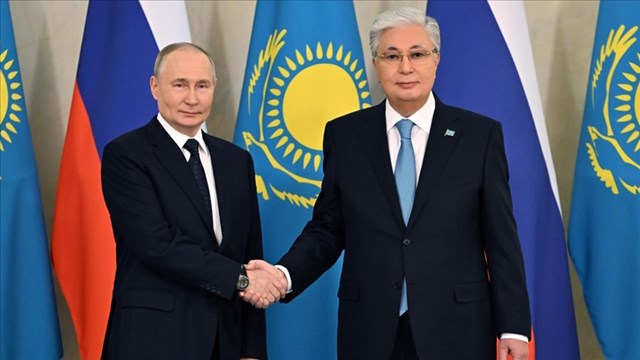 kazakistan-cumhurbaskani-abd-den-sonra-rusyaya-gidiyor