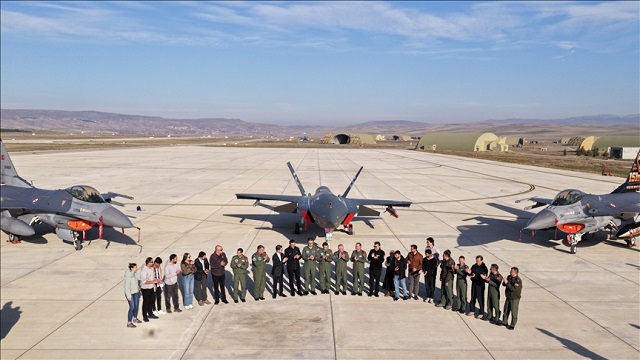 bayraktar-kizilelmanin-hava-hava-fuzesi-dunya-basininda