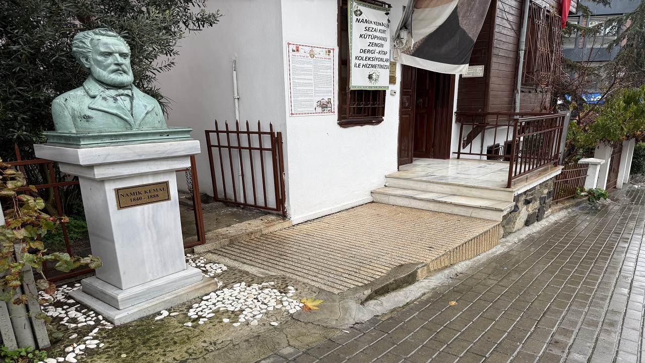 vatan-sairi-namik-kemal-vefatinin-137-yilinda-aniliyor