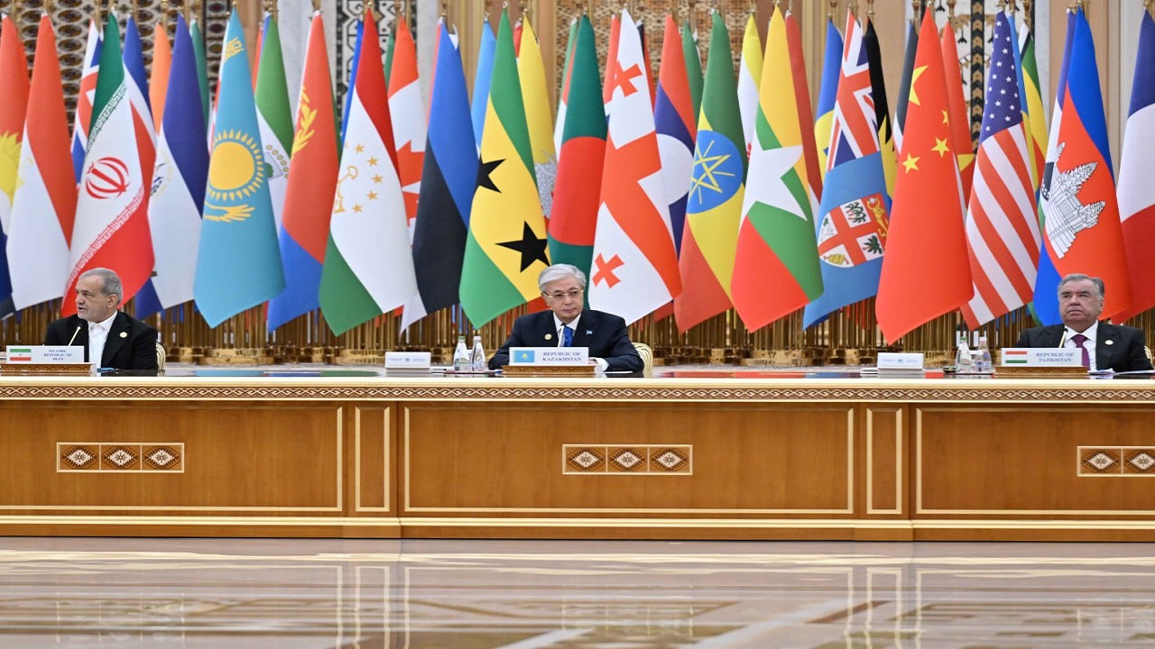 kazakistan-cumhurbaskani-tokayev-adil-bir-dunya-duzeni-icin-bmgkyi-genisletme-c