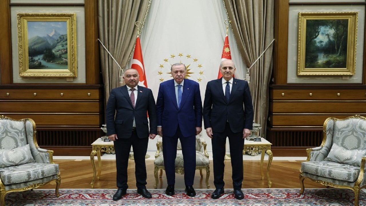 cumhurbaskani-erdogan-kirgizistan-meclis-baskani-turgunbek-uuluyu-kabul-etti