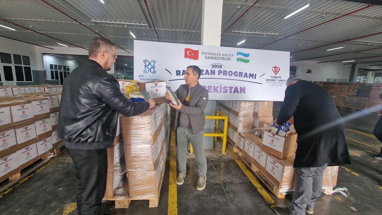 turkiye-diyanet-vakfi-ozbekistanda-ramazan-oncesi-900-aileye-gida-yardimi-yapti