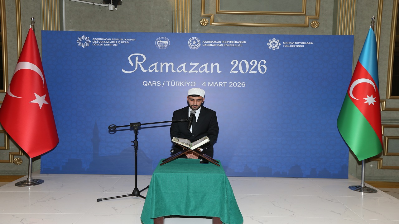 azerbaycan-dini-kurumlar-komitesi-karsta-iftar-programi-duzenledi