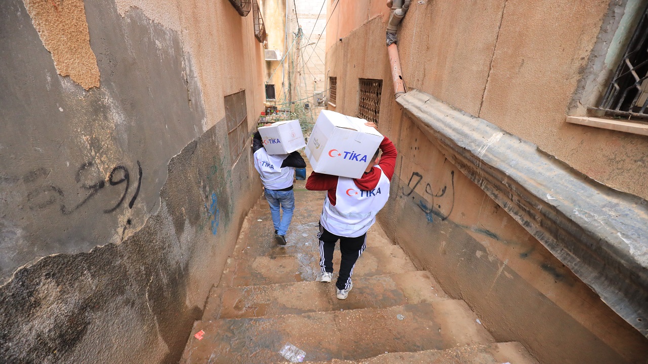 tika-ramazanda-filistin-geneline-200-tondan-fazla-gida-yardimi-ulastirdi