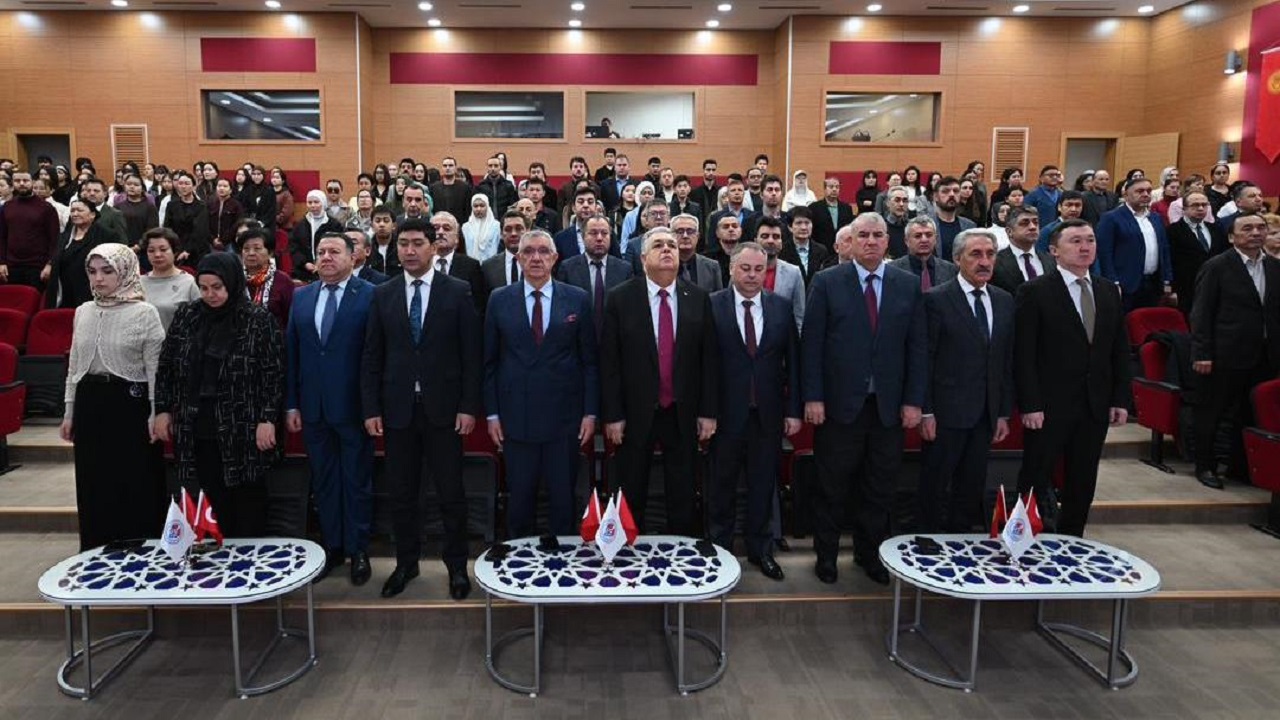 kirgizistan-da-canakkale-ruhu-yasatildi