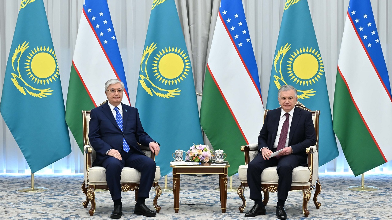 buhara-da-ozbekistan-ve-kazakistan-cumhurbaskanlari-stratejik-is-birligi-icin-bu