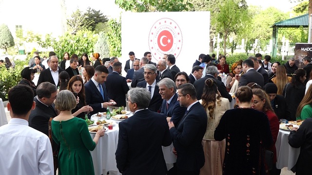 turkiye-turizm-haftasi-kapsaminda-askabat-turk-kultur-merkezi-nde-ozel-bir-prog