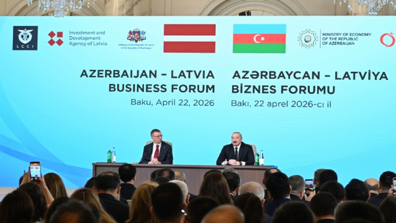 baku-de-azerbaycan-letonya-is-forumu-gerceklesti