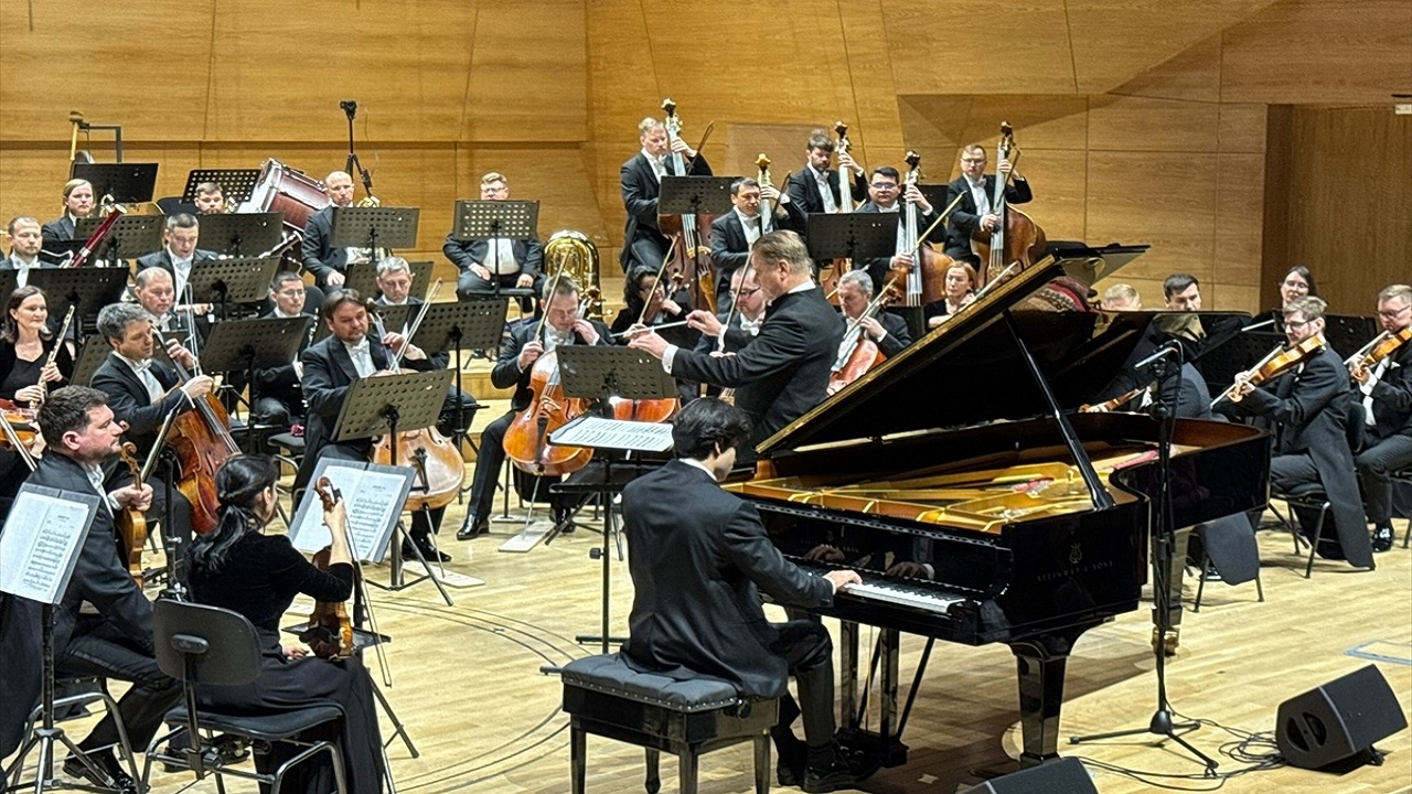 tataristan-ulusal-senfoni-orkestrasi-ankara-ya-unutulmaz-gece-yasatti