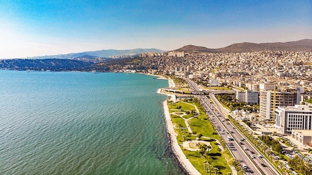 baku-izmir-kardesliginin-40-yili-coskuyla-kutlaniyor