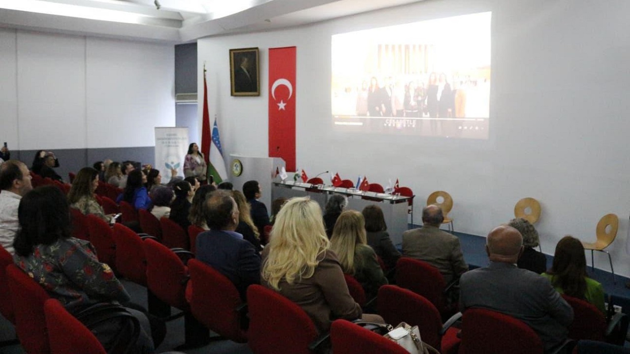 buhara-dan-istanbul-a-akademik-kopru