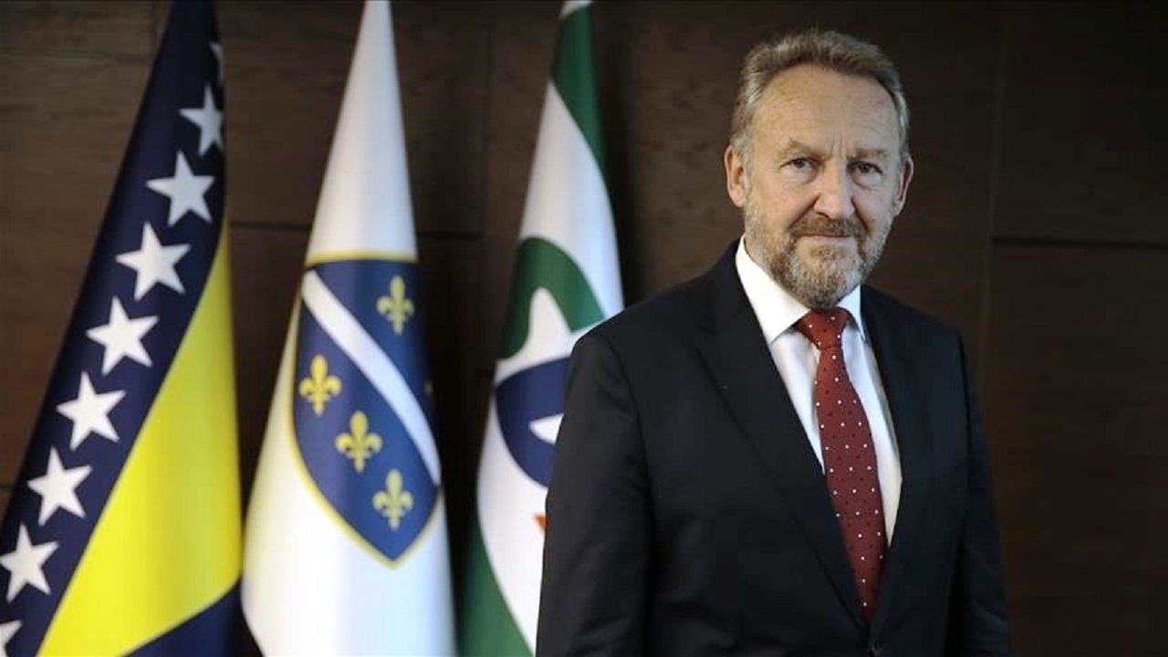 bosna-hersek-te-bakir-izzetbegovic-yeniden-aday