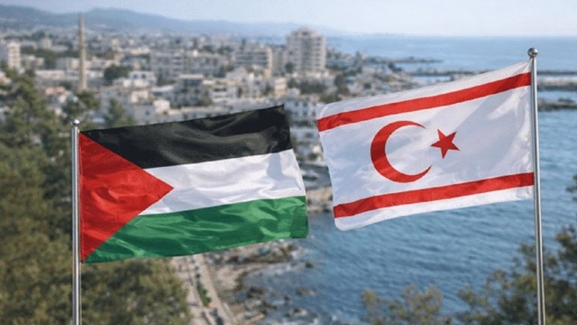 lefkosa-da-israil-e-ofke-kuresel-sumud-filosu-na-yapilan-saldiriyi-lanetliyoru