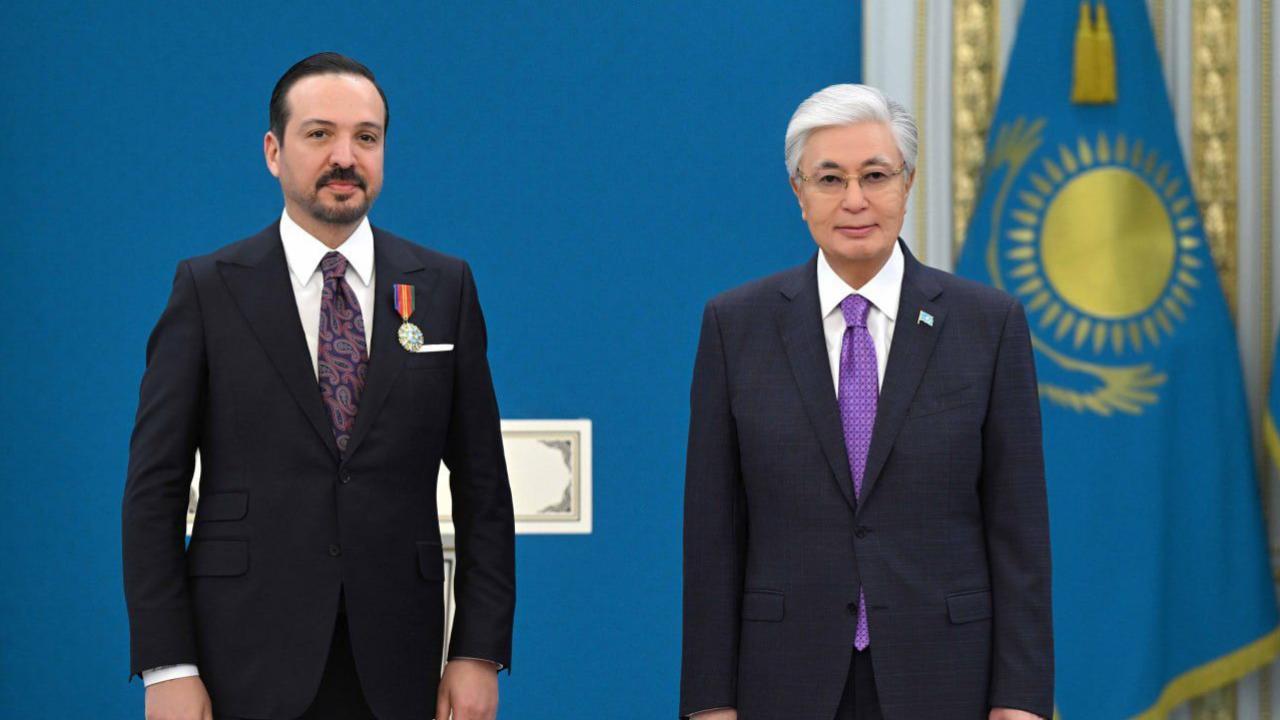 kazakistan-kursad-zorlu-yu-dostluk-devlet-nisanina-layik-gordu