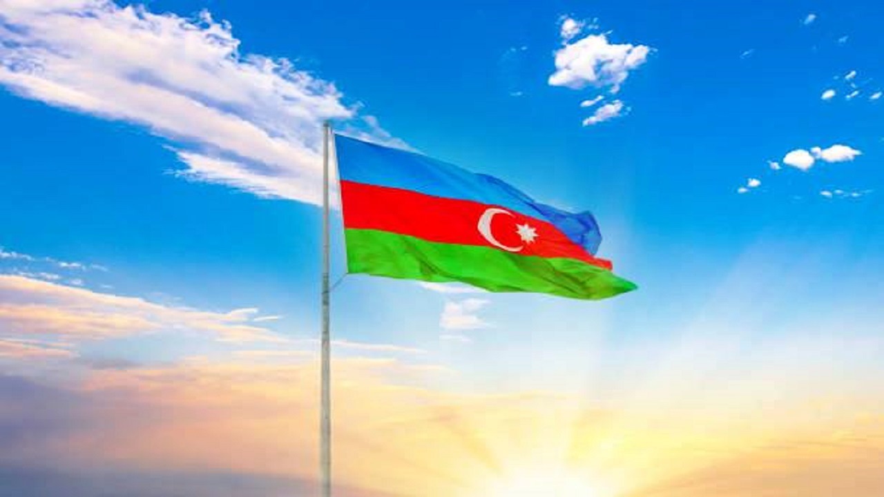 28-mayis-azerbaycan-in-bagimsizlik-gunu-dogu-nun-ilk-laik-cumhuriyeti-108-yasin
